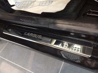 Накладки на пороги Ларгус Кросс с лазерной гравировкой