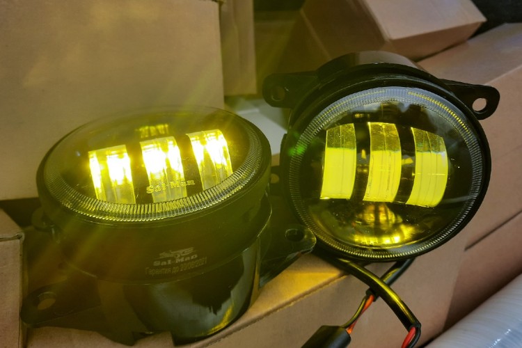 Светодиодные (LED) ПТФ Лада Ларгус, Гранта, Калина 9600 lm, Sal-Man