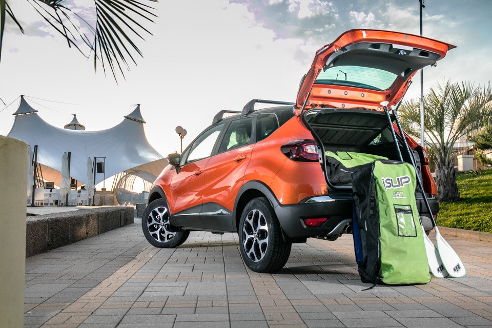 Какой объём багажника у Renault Kaptur?