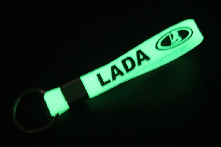 Силиконовый брелок с логотипом LADA
